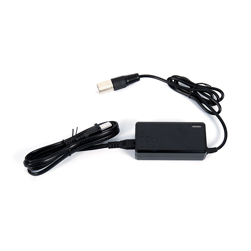 YL-08S 12°Tırmanma Kapasiteli Ağır Hizmet 4 Tekerlekli Katlanır Hareketlilik Scooterı