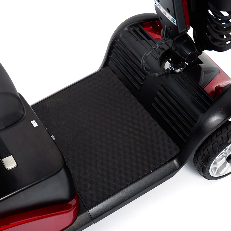 YL-07T 4 Tekerlekli Taşınabilir Katlanabilir Elektrikle Çalışan Mobilite Scooter
