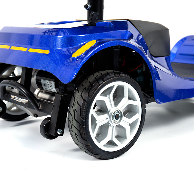 YL-09S Uzun Menzilli 20km Yetişkinler ve Yaşlılar Katlanabilir Elektrikli Scooter