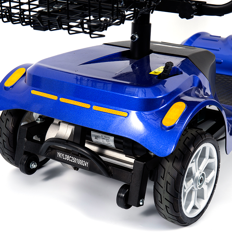 YL-09S Uzun Menzilli 20km Yetişkinler ve Yaşlılar Katlanabilir Elektrikli Scooter