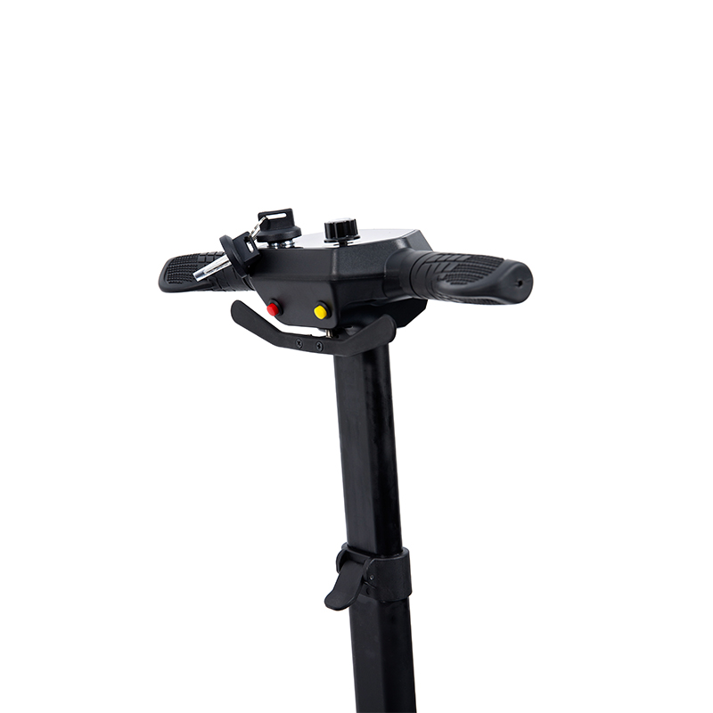 YL-211 LED Farlı, Sepetli Yaşlılar İçin 4 Tekerlekli Turistik Elektrikli Scooter