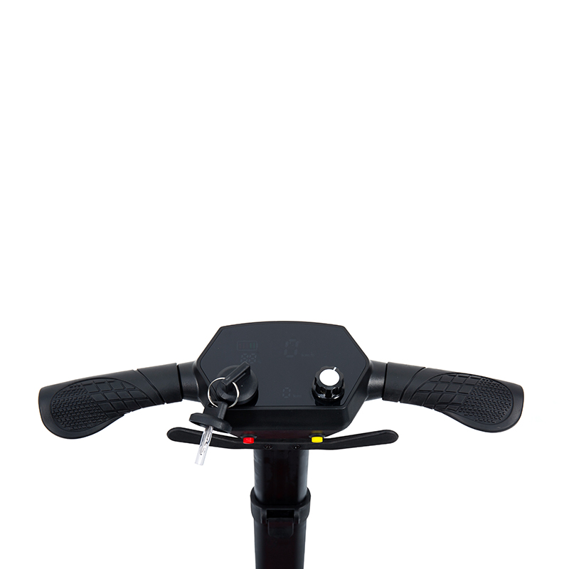 YL-985S 4 Tekerlekli Hafif Taşınabilir Katlanabilir Seyahat Elektrikli Scooter